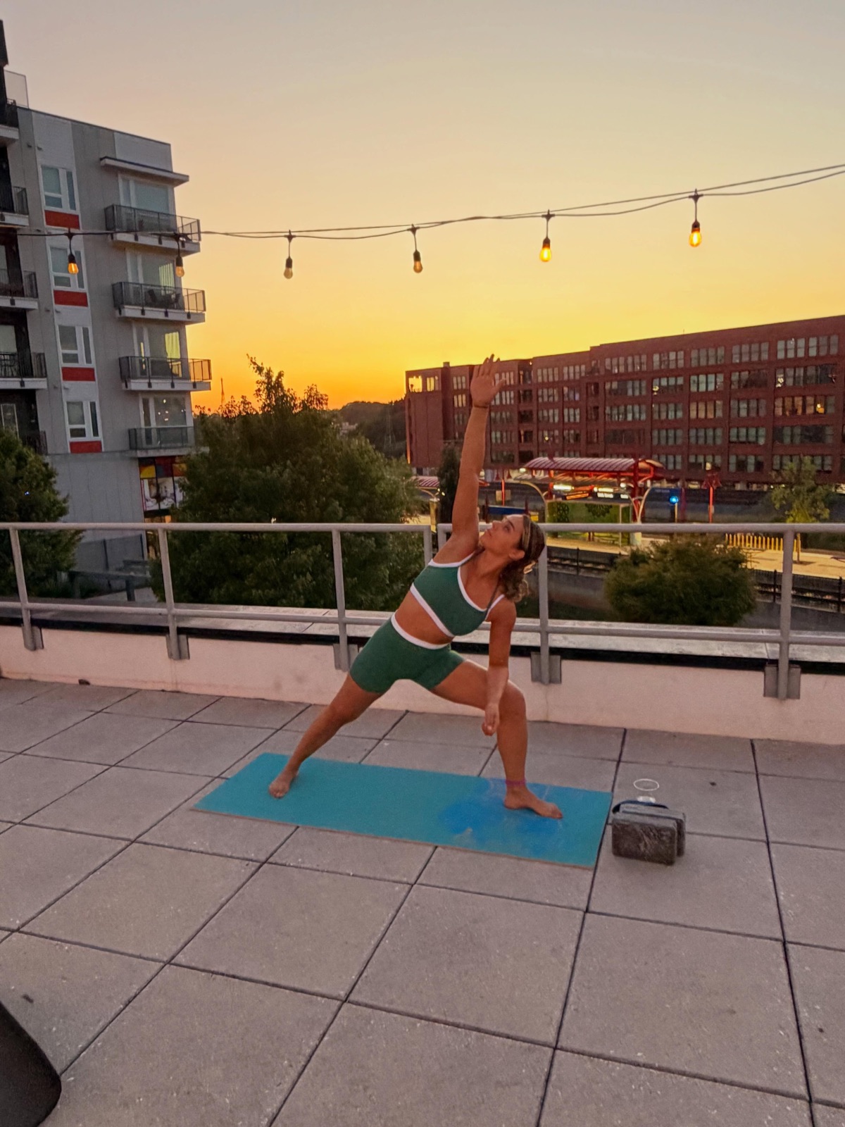 Golden hour rooftop practice